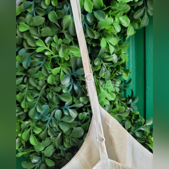 *NWT**Francesca's Dress - Picture 5 of 10